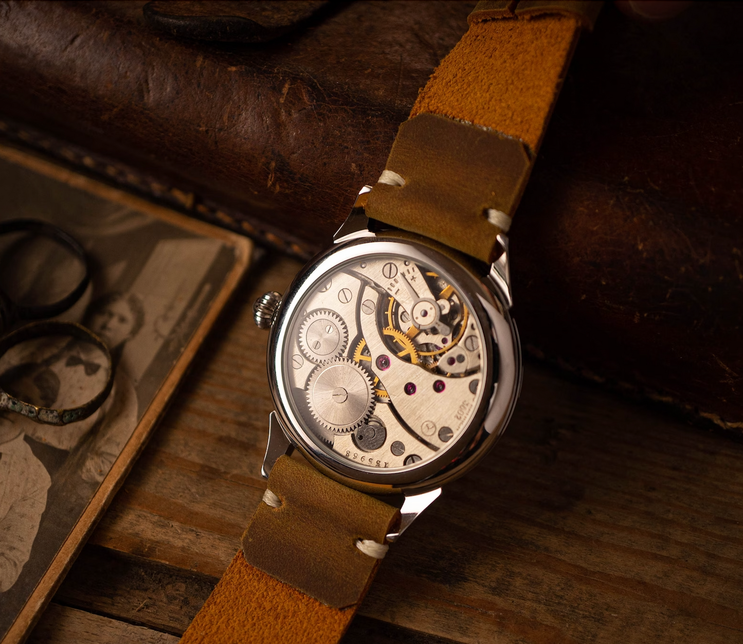 VINTAGE WATCH " Aquarius zodiac signs " 1980s