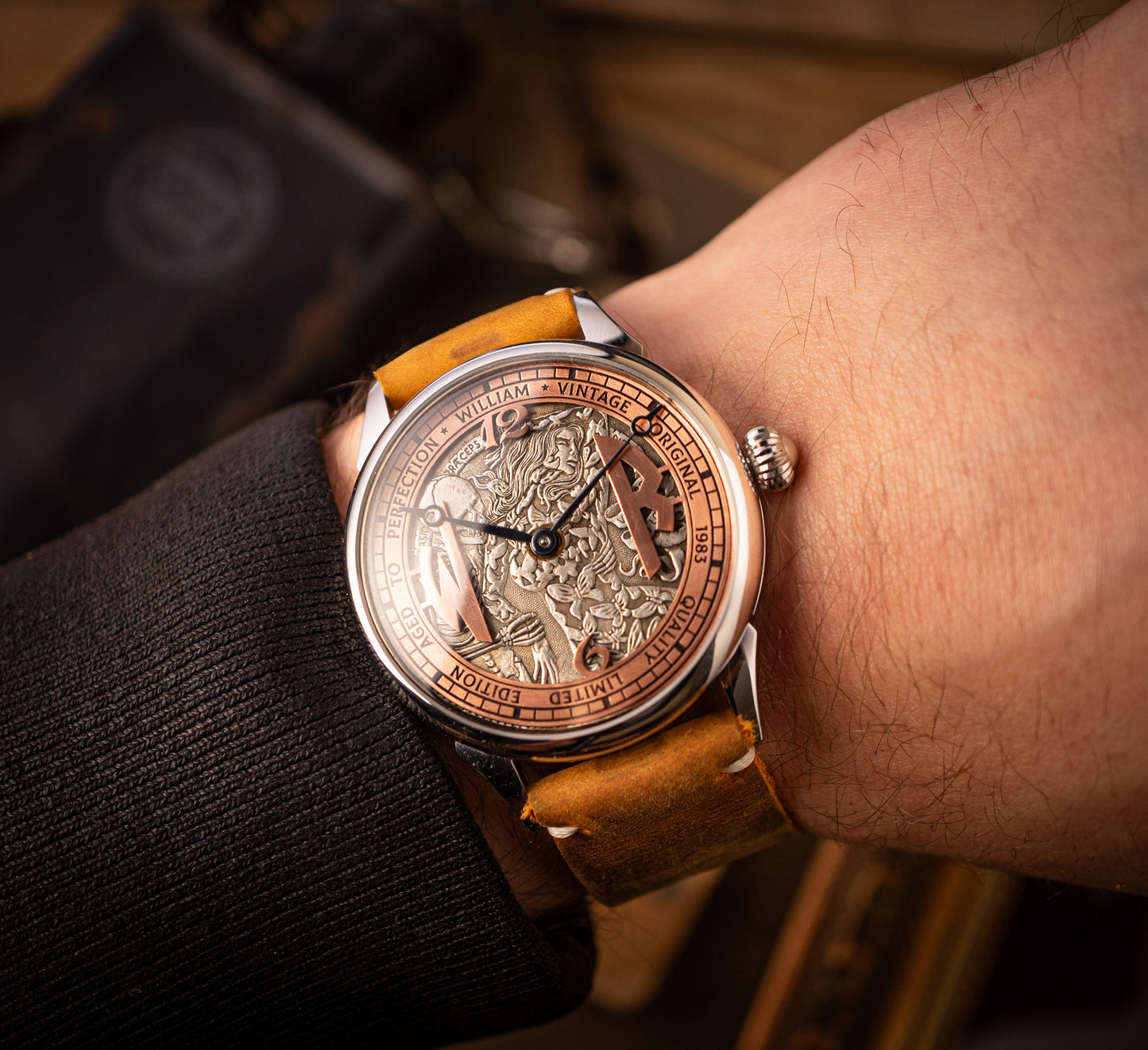 Personalized watch, vintage movement 1980s