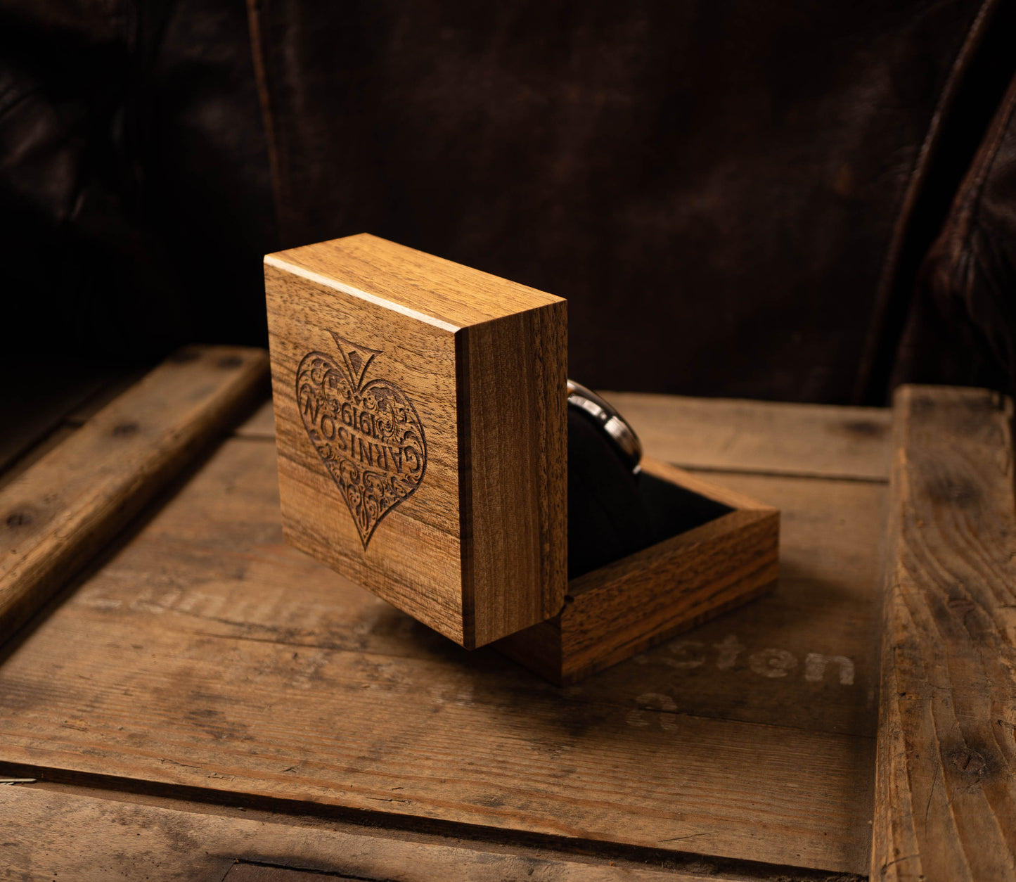 Exclusive handmade box