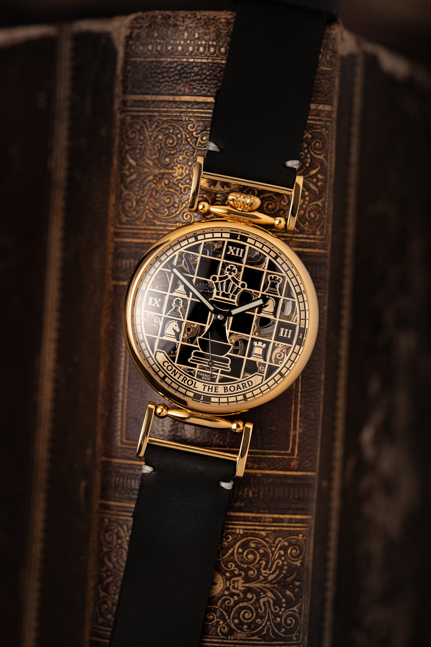 KINGS GAMBIT – Handmade Skeleton Chess Watch