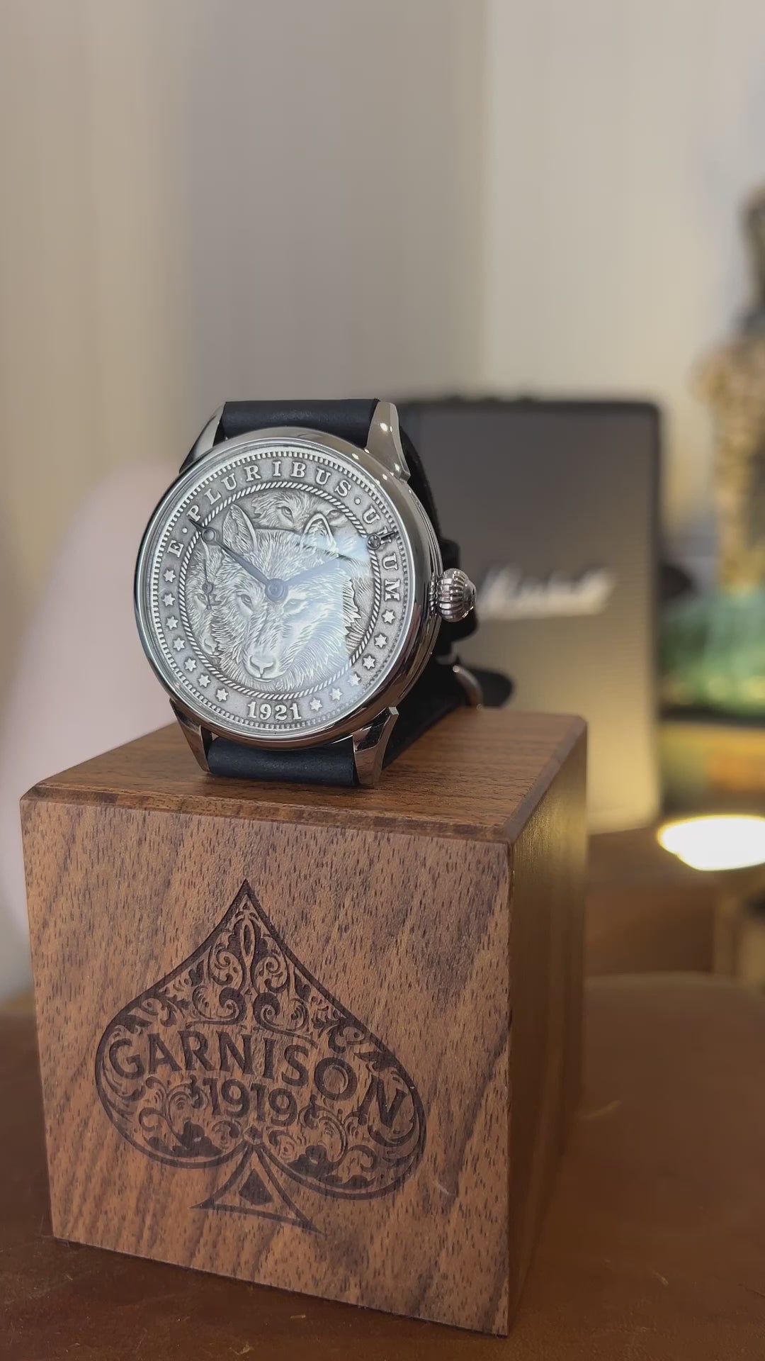 VINTAGE WRIST WATCH '' Wolfs '' 1980s – Garnison 1919