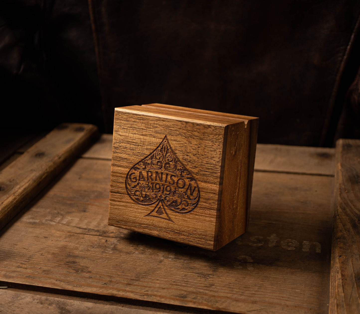 Exclusive handmade box