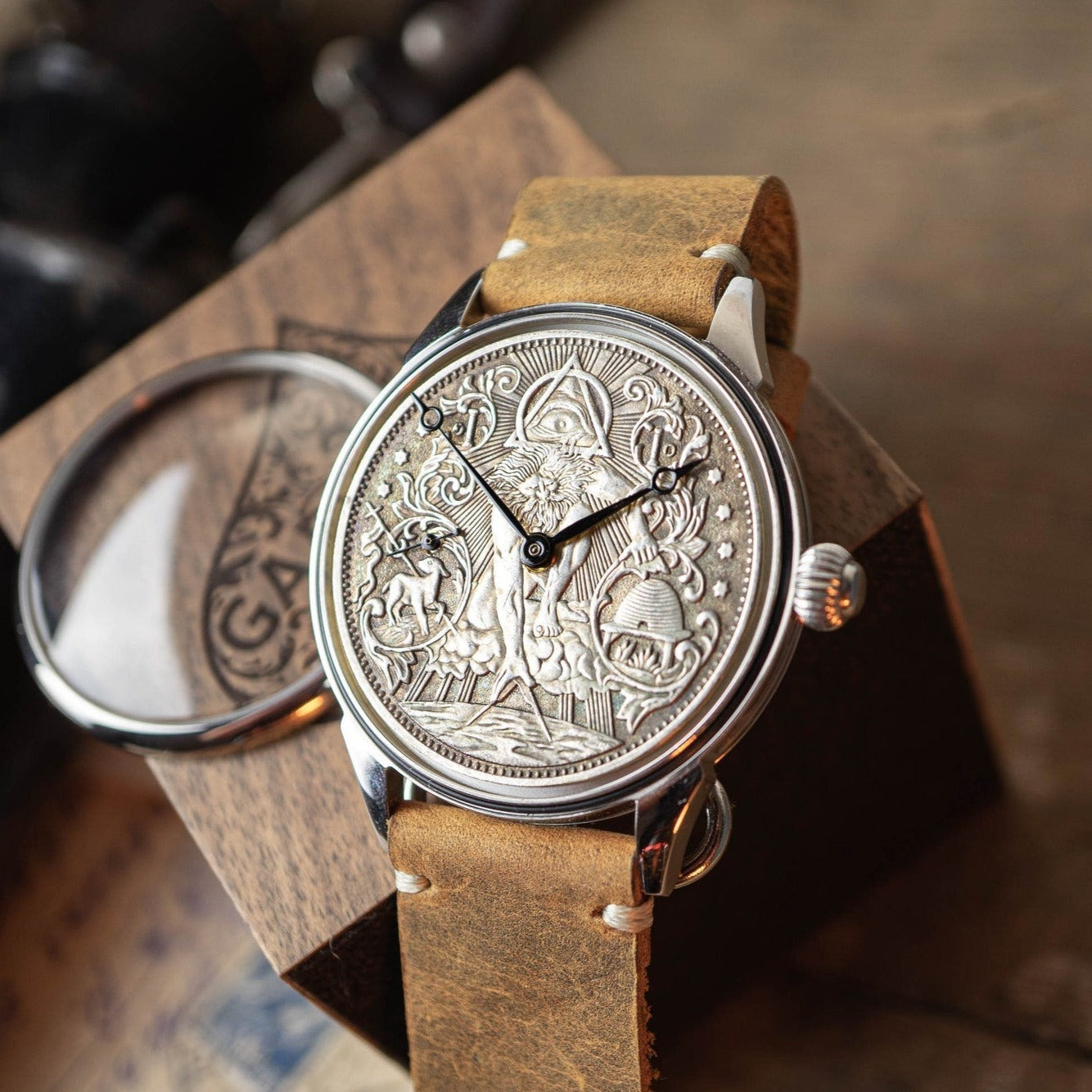 Elegant Vintage Rolex Watch for Men
